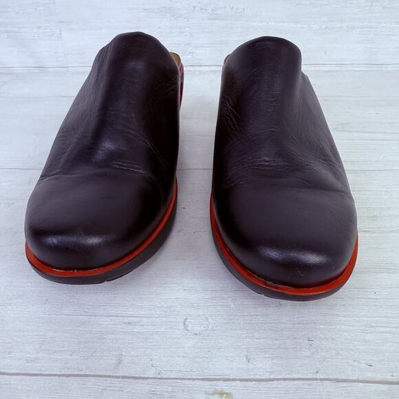 Naot Evening Mule Clogs Black EU 38 US 7.5 Madras Leather Red Accent Slip On - Picture 6 of 16